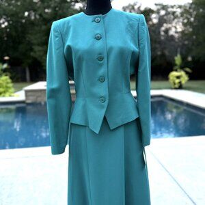 Beautiful Teal Ashley Brook Skirt Suit Set. size 6P
